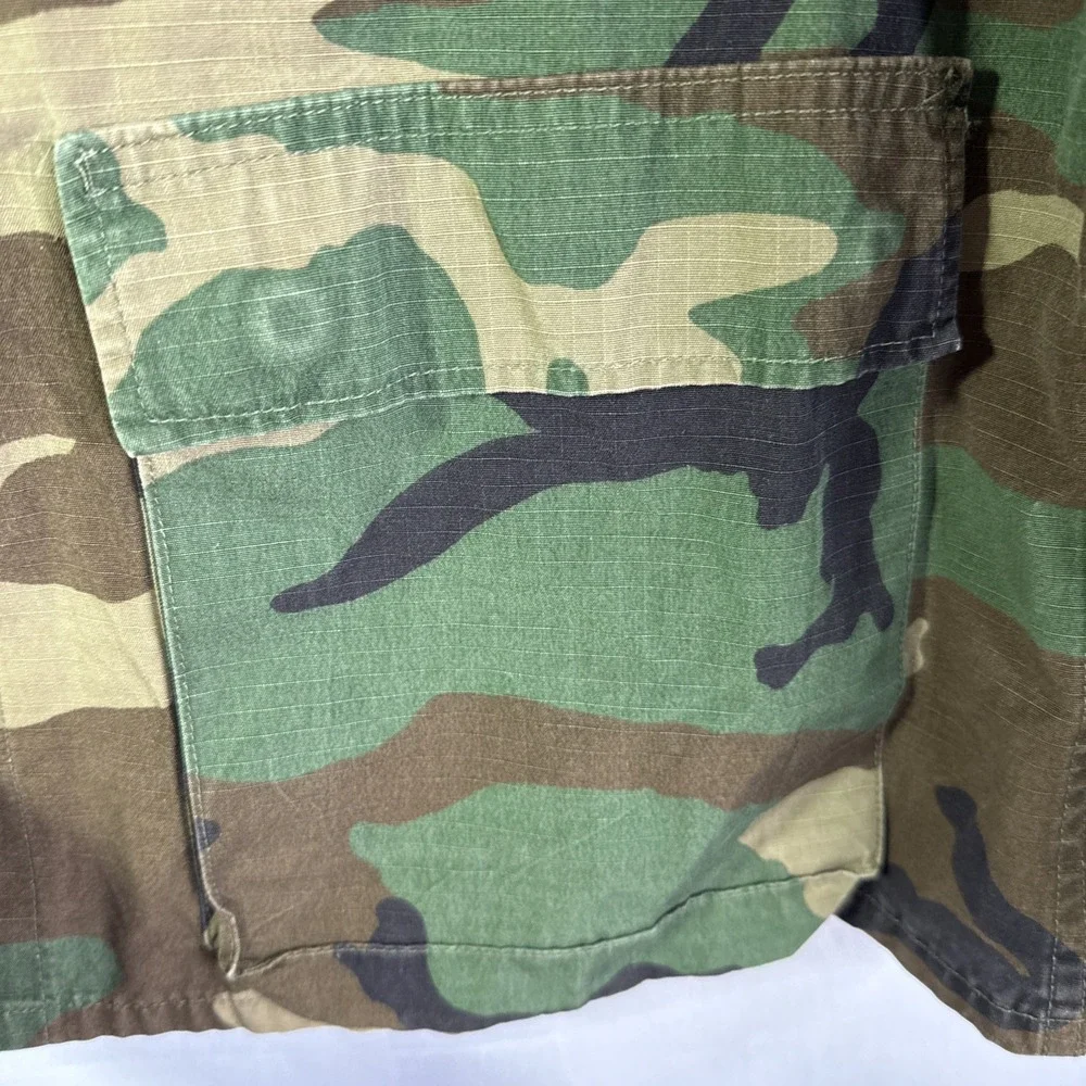Vintage US Army Jacket Mens Medium Short Woodland Camo BDU Combat Field 90s